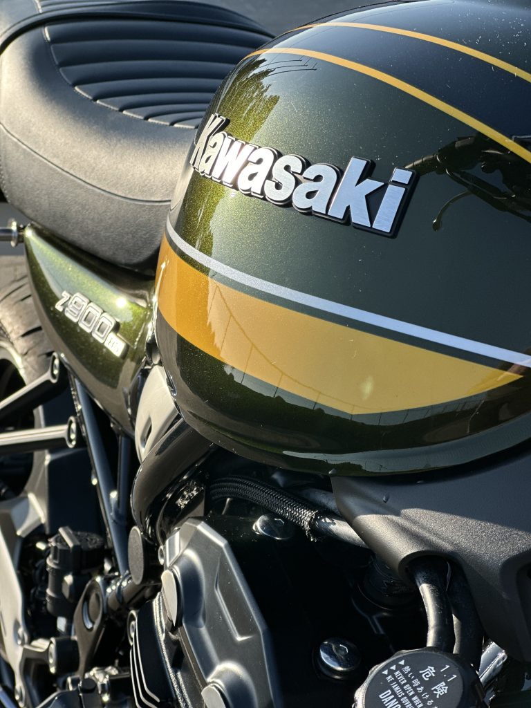 Kawasaki Z900 RS 2020 – 3600 km Garantie